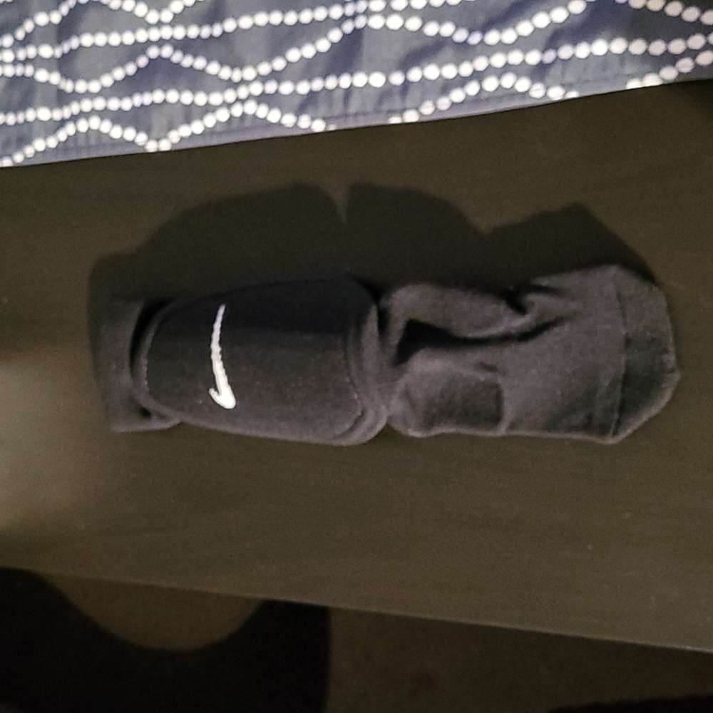 Nike Shin Sock guard